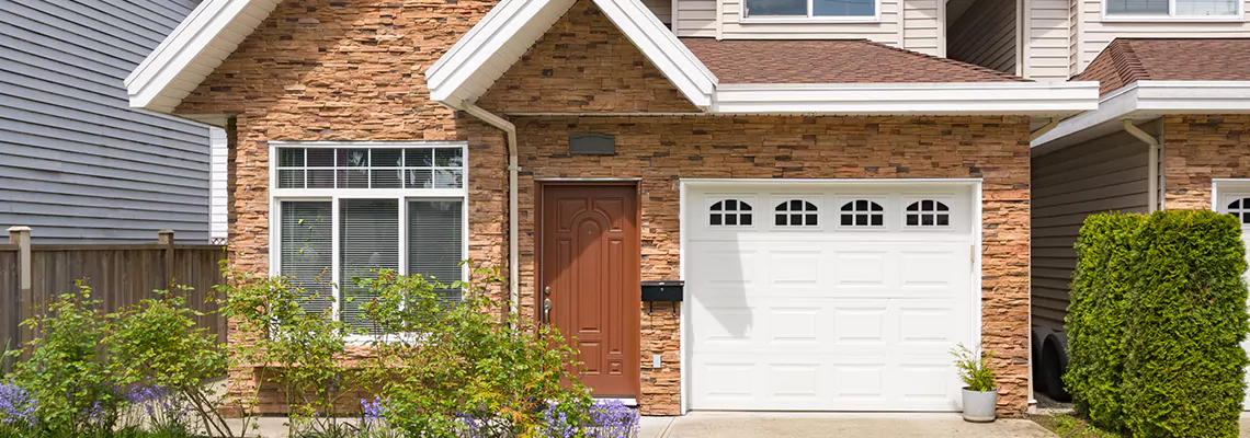 Sears Vinyl Garage Door Repairs in Glen Ellyn, Illinois