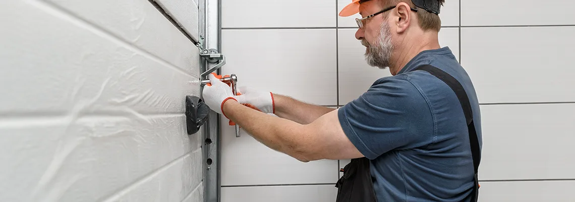 Weatherproof Insulated Garage Door Service in Glen Ellyn, IL